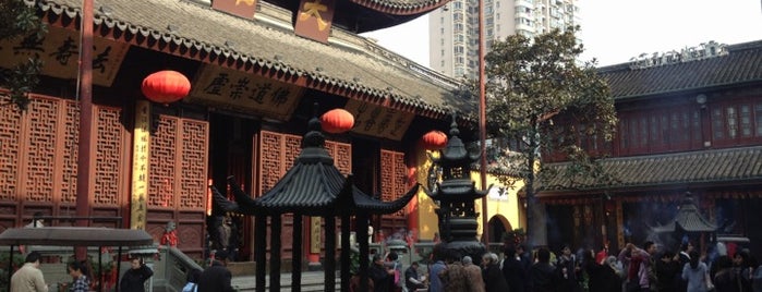 玉佛禅寺 is one of Local Shanghai.