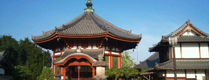 Southern Round Hall is one of 西国三十三箇所.