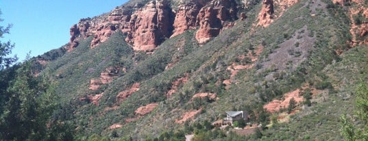 Oak Creek Canyon is one of Sedona.