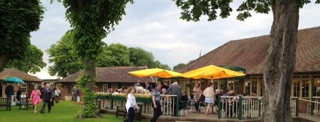 Ripon Racecourse is one of Horse Racecourses of UK.