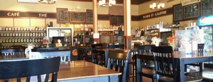 Euphoria Smoothie Cafe Royal is one of Good Eats Ontario.
