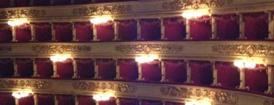 Teatro alla Scala is one of Luoghi a Milano..
