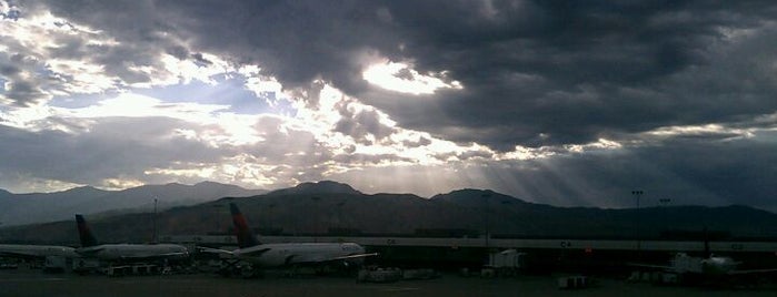 Salt Lake City International Airport (SLC) is one of Where to Use Paperless Boarding Passes.