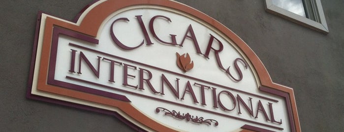 Cigars International Superstore is one of Posti che sono piaciuti a Michael.