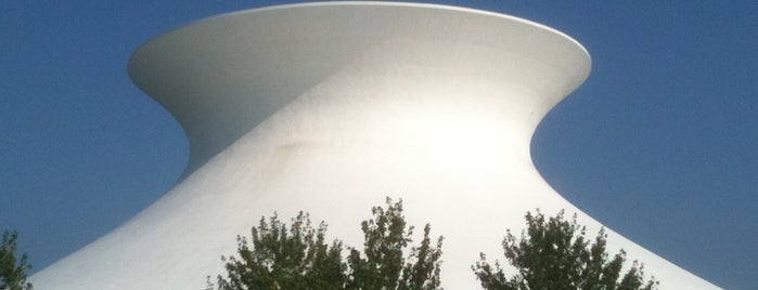 James S. McDonnell Planetarium is one of Highway 61 blog's guide to STL.