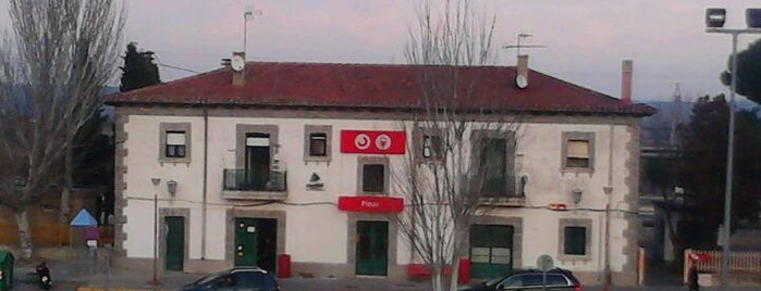 Estación de Cercanías de Pinar is one of Tempat yang Disukai Evan.