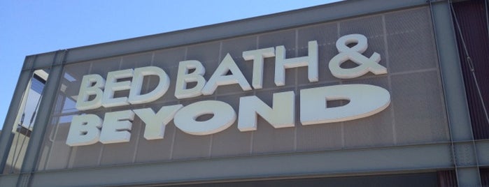 Bed Bath & Beyond is one of Locais curtidos por Cheearra.