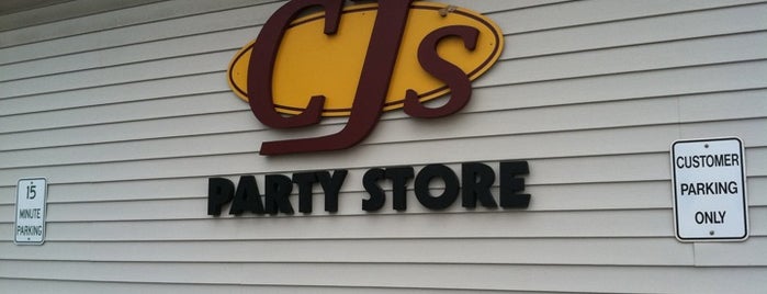 CJ's Party Store is one of สถานที่ที่ Ross ถูกใจ.
