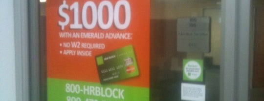 H&R Block is one of Locais curtidos por Jim.