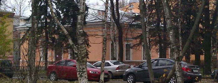 Stachek Square is one of All Museums in S.Petersburg - Все музеи Петербурга.