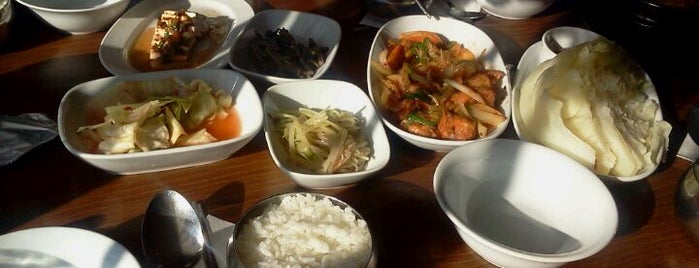서울정 is one of Korean Cuisine (한국요리).