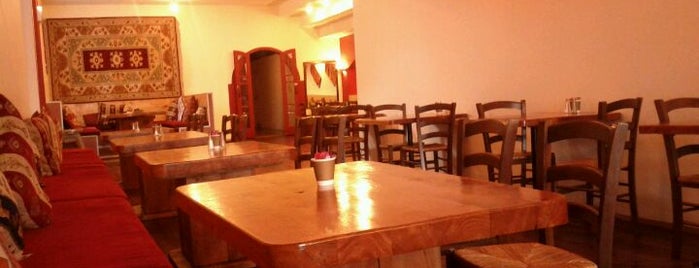 Cafe Anatolia is one of Tempat yang Disukai Brian.