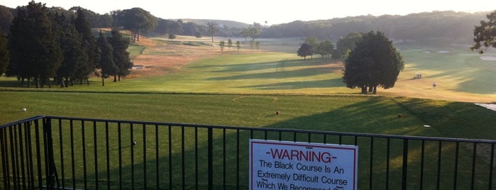 Bethpage State Park - Black Course is one of Golf courses to play before I die.