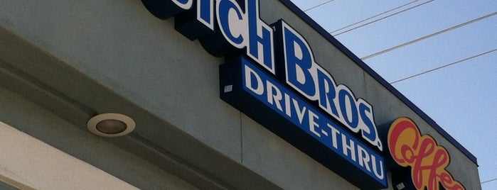 Dutch Bros Coffee is one of Jeffさんのお気に入りスポット.