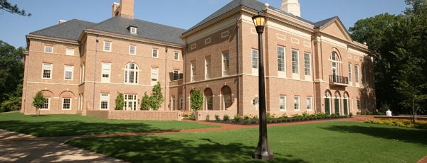 Mason School of Business (Miller Hall) is one of Academic Buildings.