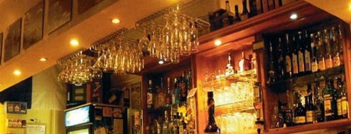 Le Bistro is one of Must-visit Bars in Pécs.