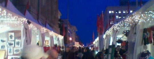 Downtown Holiday Market is one of Events.