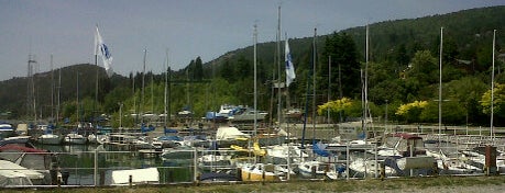 Club Náutico is one of San Carlos de Bariloche.