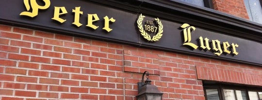 Peter Luger Steak House is one of Dates <3.