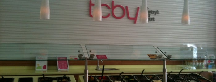 TCBY is one of Lugares favoritos de Chuck.