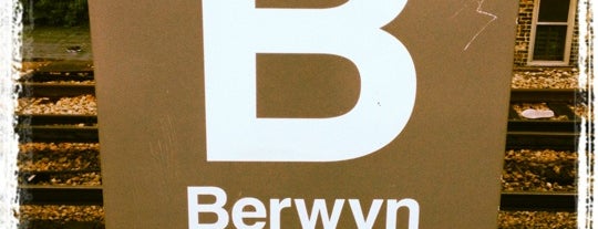 CTA - Berwyn is one of Tempat yang Disukai Joey.