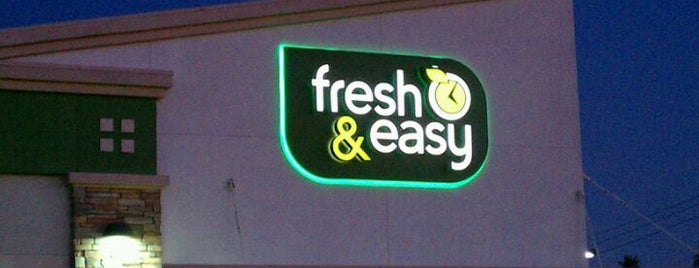 Fresh & Easy Neighborhood Market is one of Locais curtidos por Mimi.