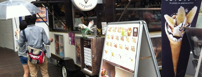 MOMI&TOY'S is one of Japan Eats.