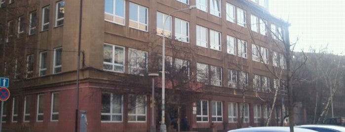 Masarykův ústav vyšších studií ČVUT is one of Fakulty ČVUT.
