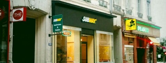 Subway is one of สถานที่ที่ Pierre ถูกใจ.