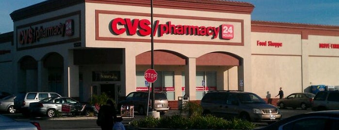 CVS pharmacy is one of สถานที่ที่บันทึกไว้ของ Valerie.