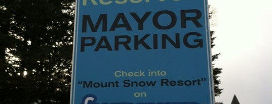 Mount Snow Resort is one of ski.