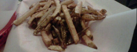 Hunt's Battlefield Fries & Cafe is one of RoSfest.