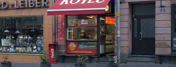Köylü Döner is one of Roxanneさんのお気に入りスポット.