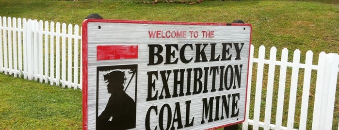 Beckley Exhibition Coal Mine is one of สถานที่ที่ Jon ถูกใจ.