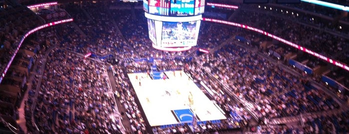 Amway Center is one of Sport Staduim.