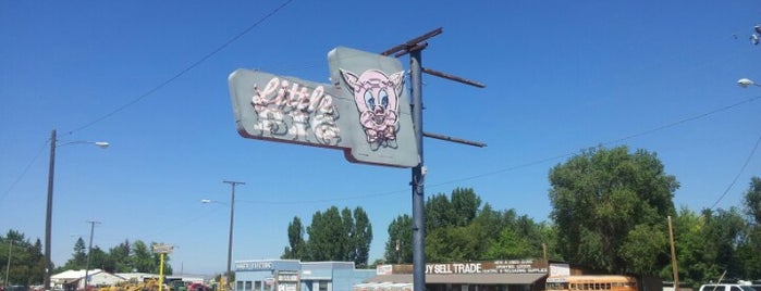 Little Pig is one of Neon/Signs Oregon.