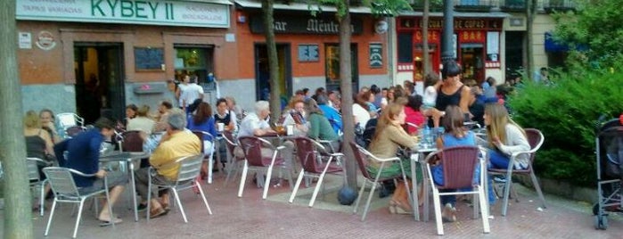 Plaza de Olavide is one of Gente.