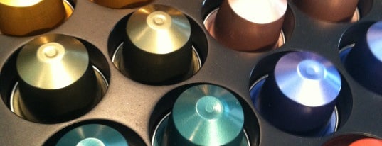 Nespresso Boutique at Sur La Table, Palo Alto is one of Arturoさんのお気に入りスポット.