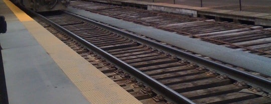 Hartford Union Station (HFD) - Amtrak is one of Lugares favoritos de Sheena.