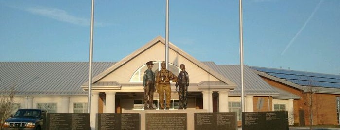 Lancaster County Public Safety Training Center is one of Whitniさんのお気に入りスポット.