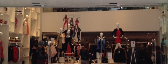 H&M is one of Buying trip, Hong Kong.