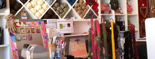 Woolly Lattes is one of Businesses We ♥.