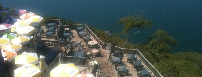 The Oasis on Lake Travis is one of Go Texan ❤.