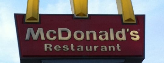 McDonald's is one of Lizzie : понравившиеся места.