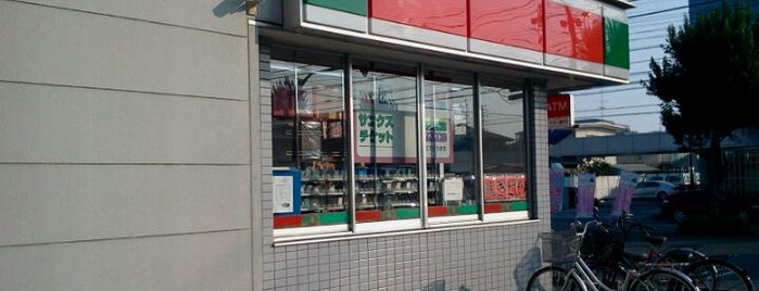サンクス 町田中町店 is one of closed_01.