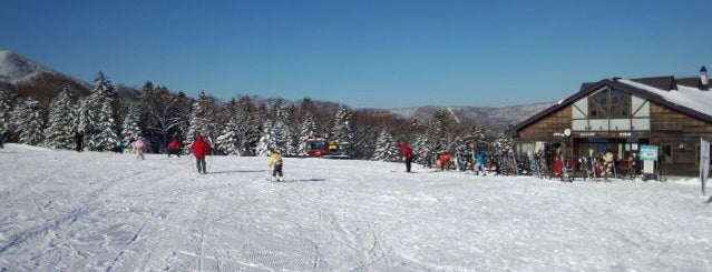 国設阿寒湖畔スキー場 ウタラ is one of スキー場(北海道).