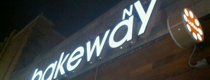 Bakeway NYC is one of Orte, die Clyde Erwin gefallen.