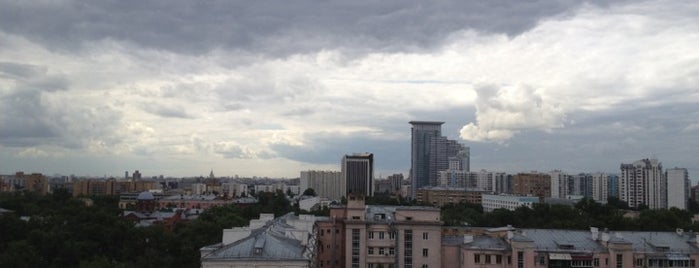 Крыша is one of Крыши Москвы/Moscow roofs.