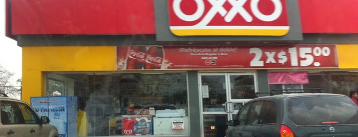 Oxxo is one of Xzitさんのお気に入りスポット.