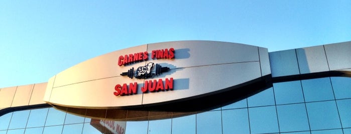 Carnes Finas San Juan is one of Orte, die Rosco gefallen.